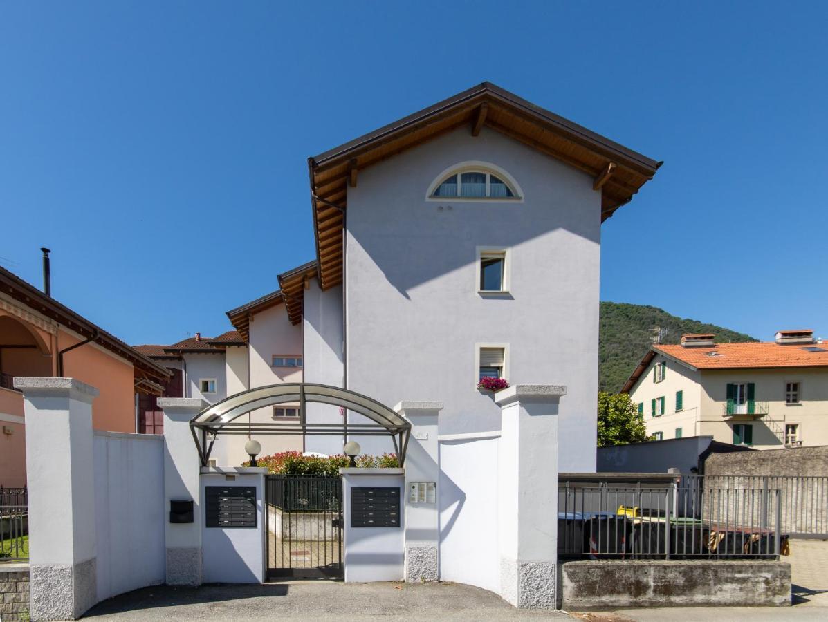 Cozy Apartment Mati Lago Maggiore Verbania Buitenkant foto